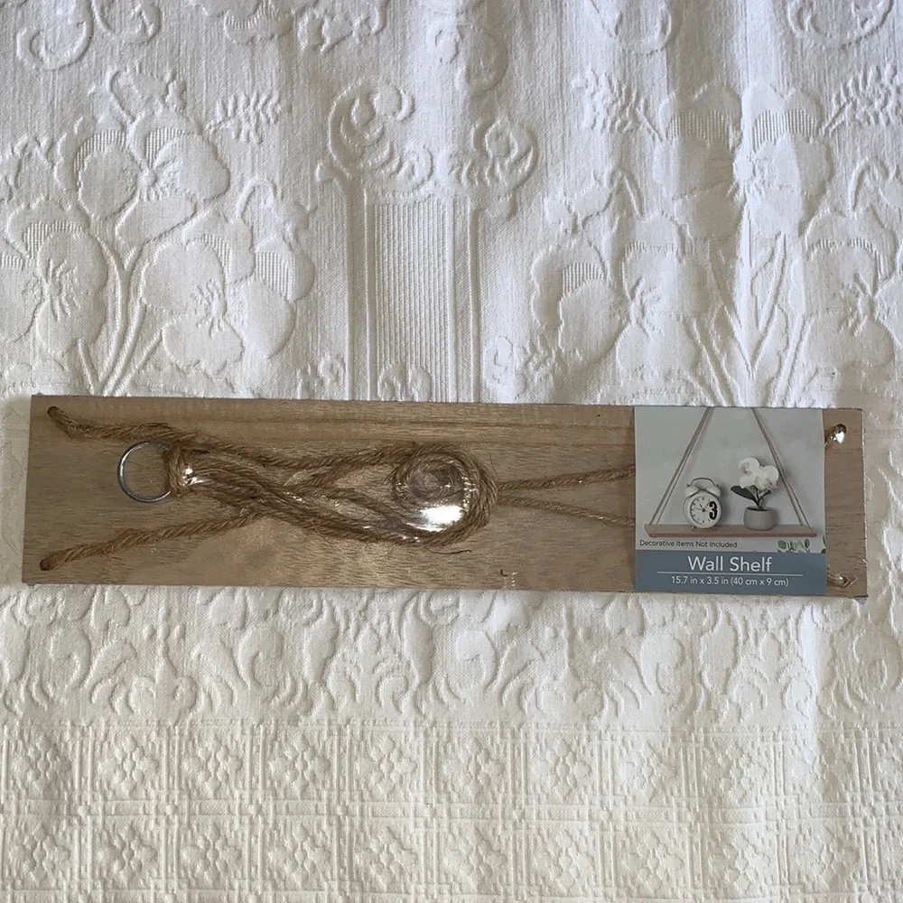 Wall shelf, brand new.